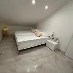 Mio Apartment *